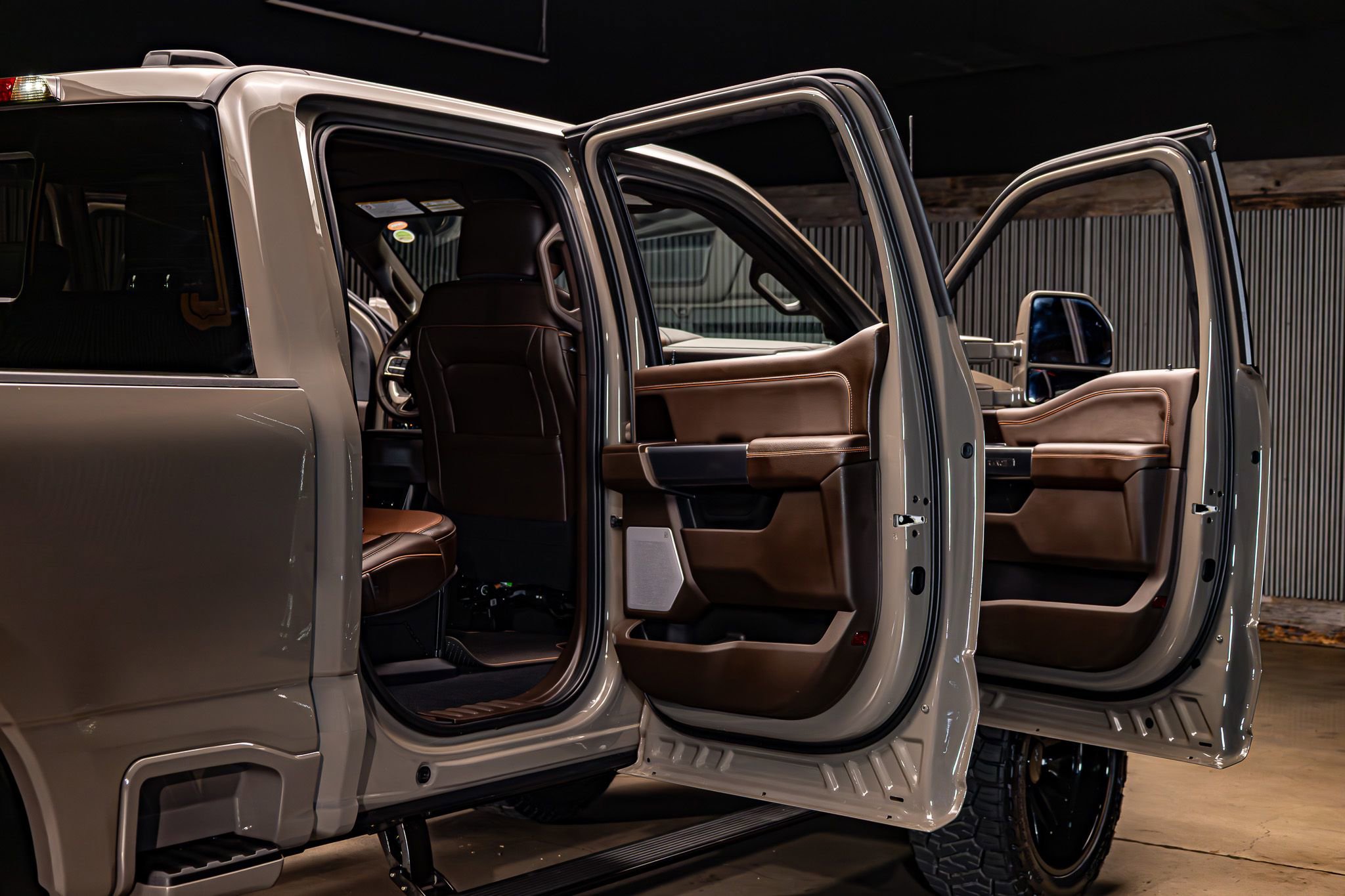 Used 2026 Ford F250 King Ranch w/ Chrome Package image 31