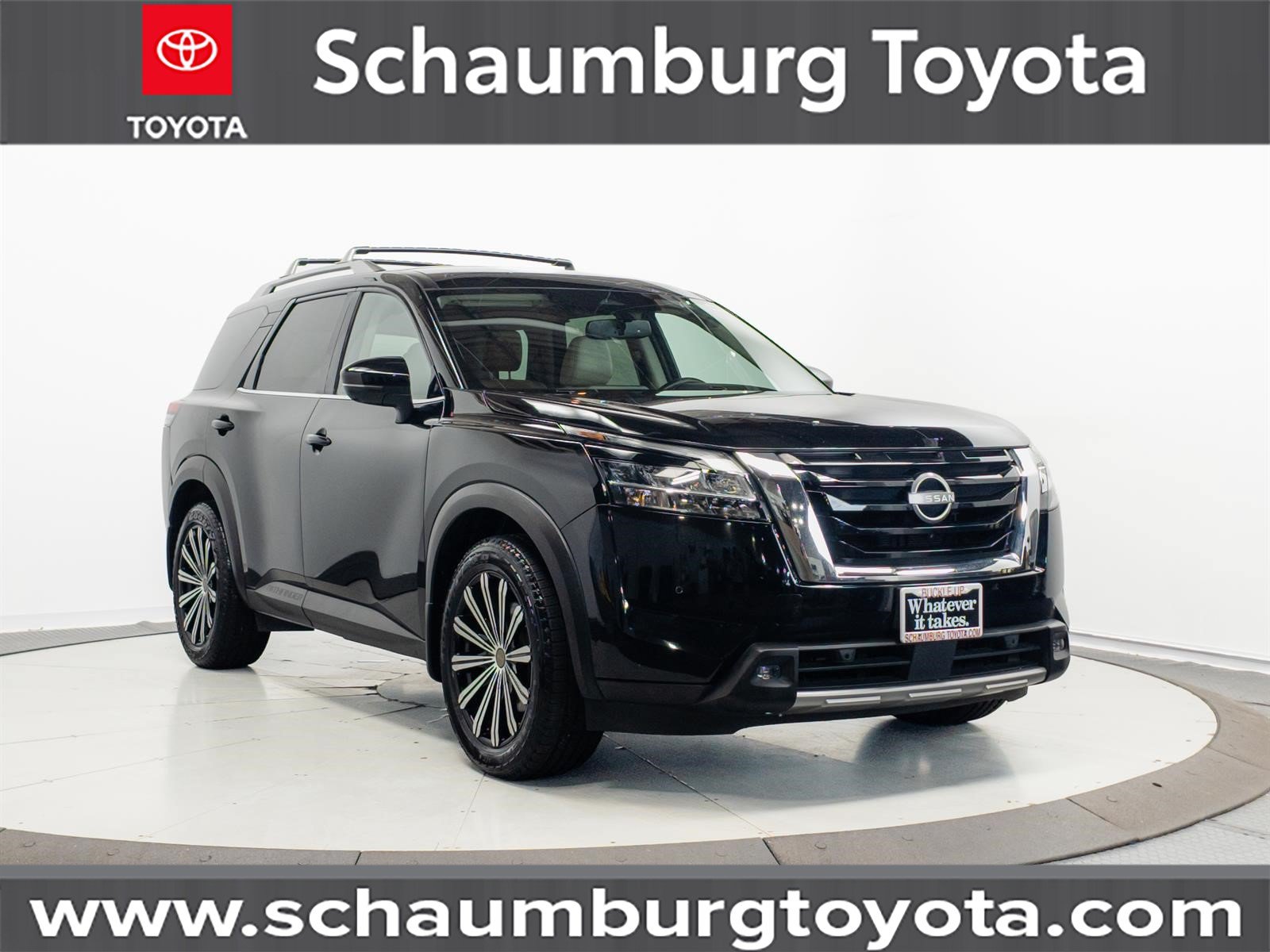 Used 2022 Nissan Pathfinder SL AWD/4WD image 1