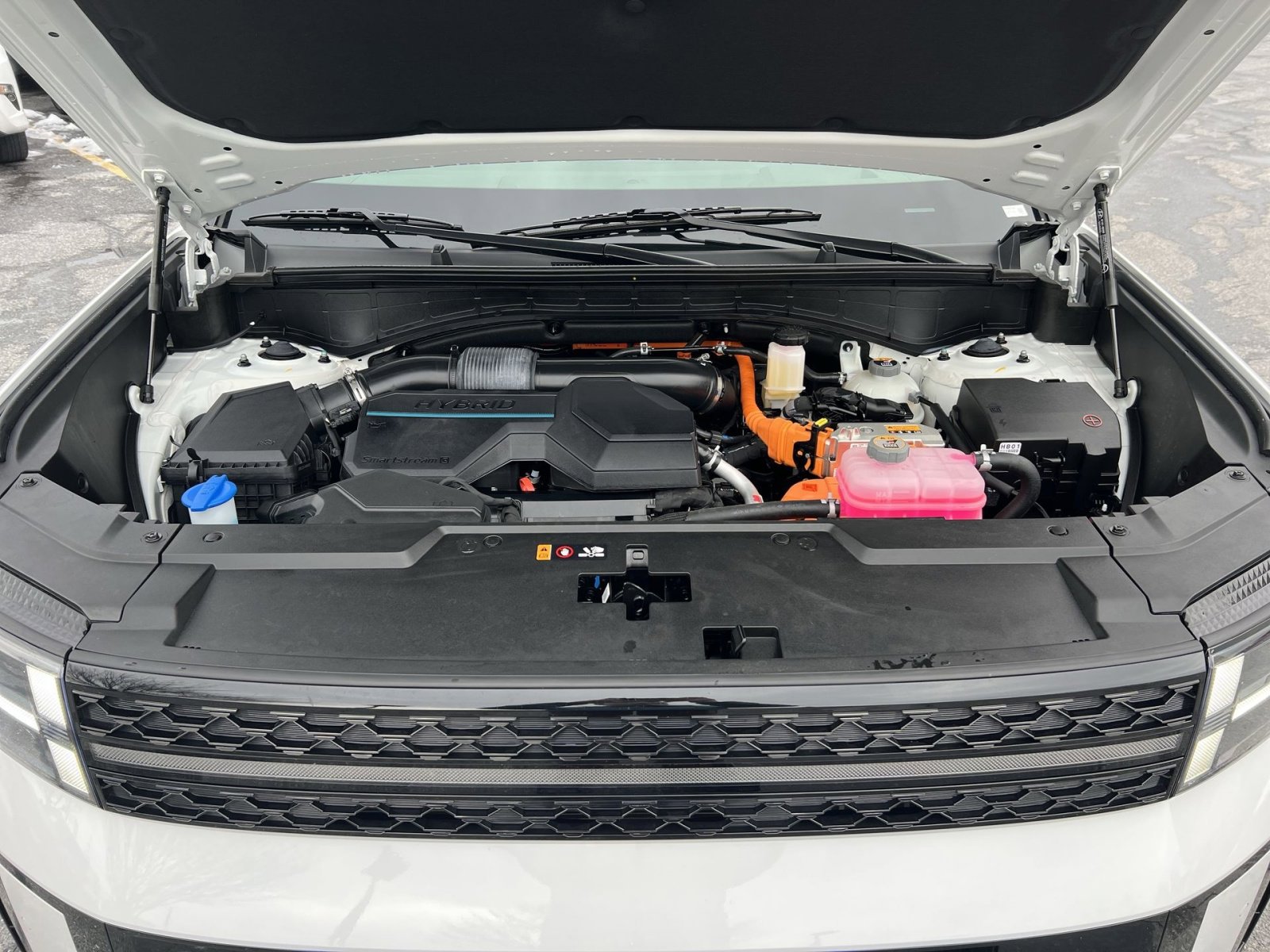 Used 2025 Hyundai Santa Fe Calligraphy image 29