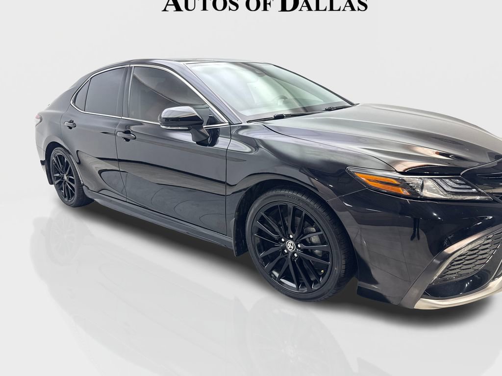 Used 2024 Toyota Camry XSE FWD image 12