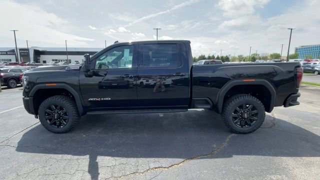 New 2026 GMC Sierra 2500 AT4 w/ AT4 Premium Plus Package AWD/4WD image 7