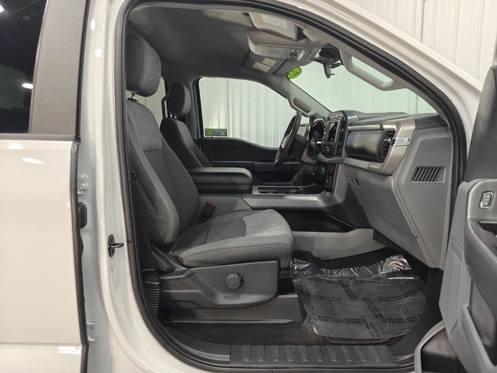 Used 2023 Ford F150 XLT image 32