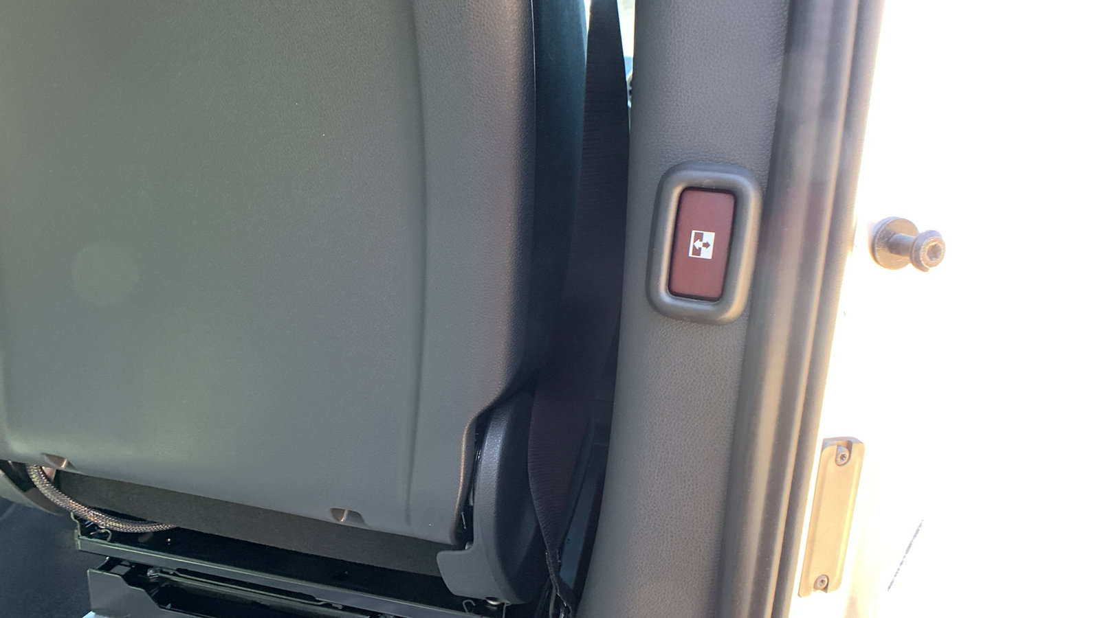 Used 2022 Mercedes-Benz Sprinter 2500 image 21