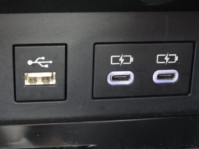 Used 2025 Toyota Camry LE FWD image 24