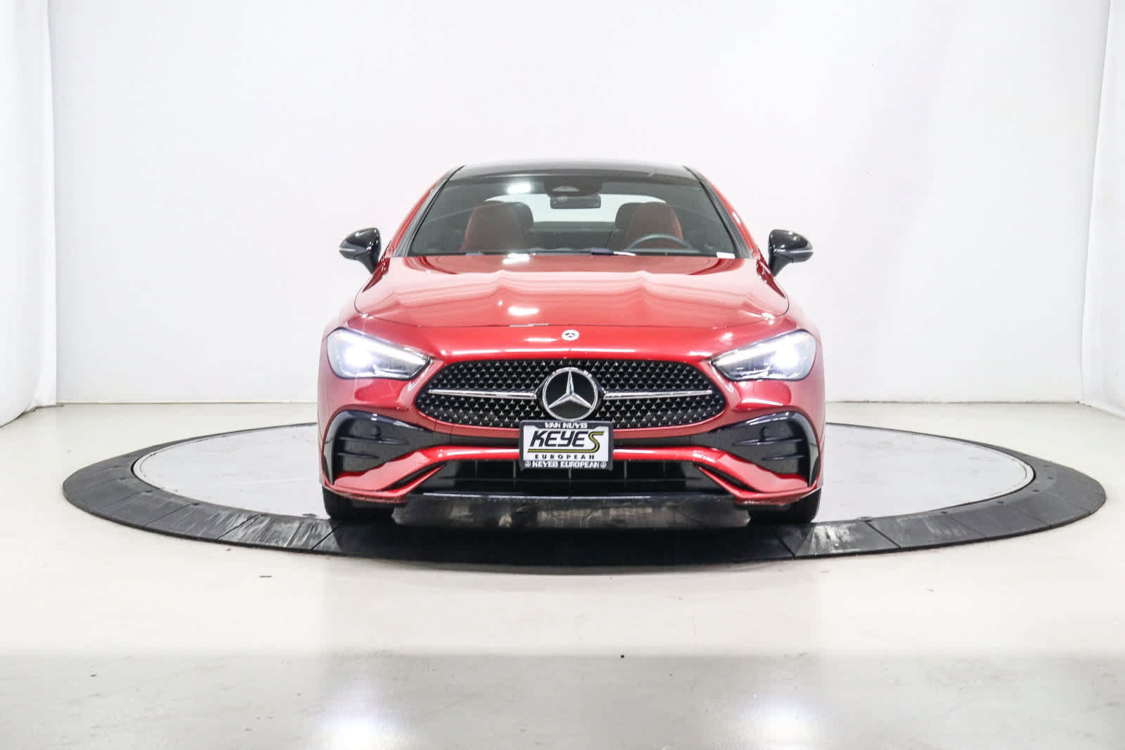 Certified 2026 Mercedes-Benz CLE 300 4MATIC Coupe image 6
