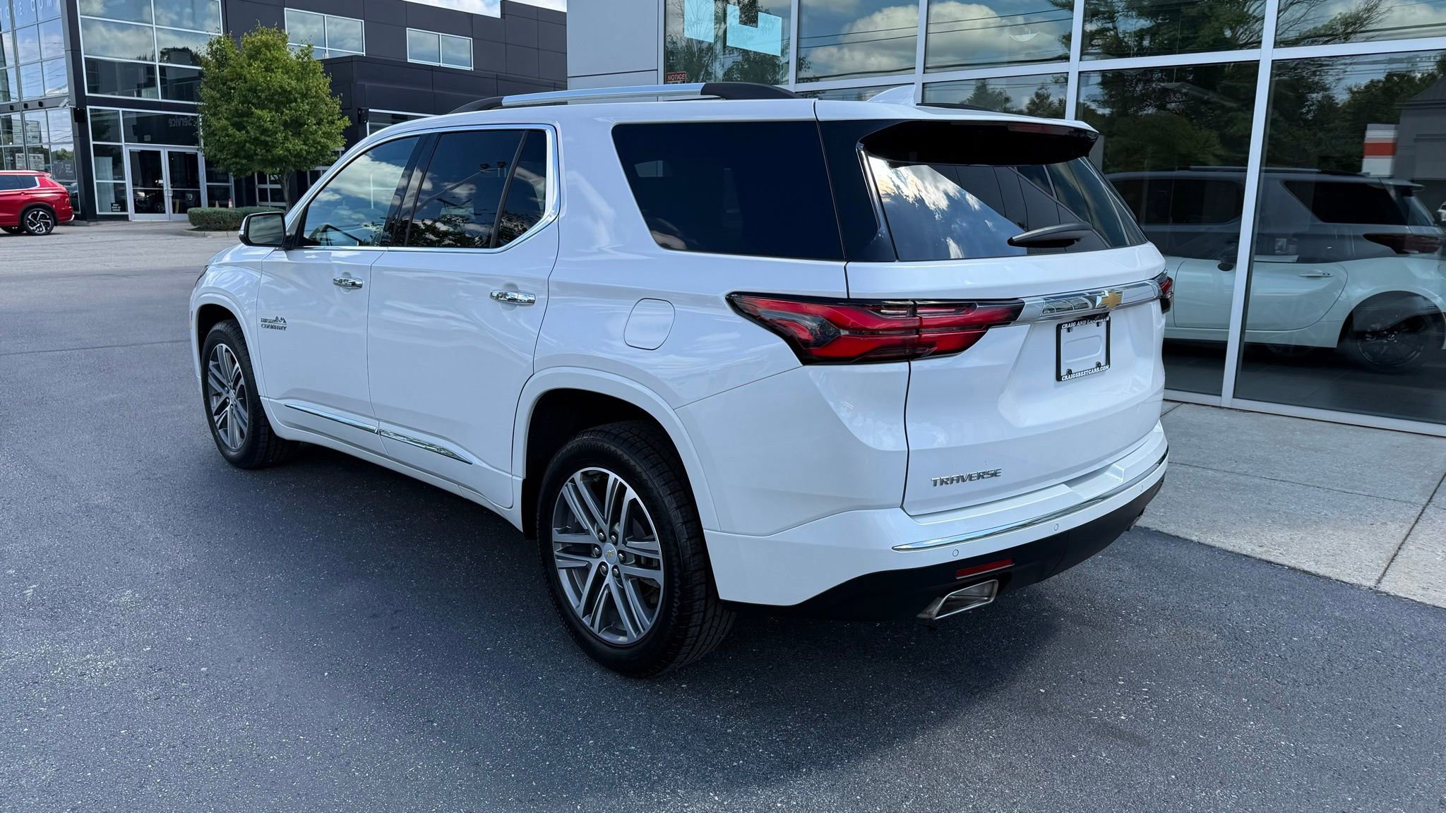 Used 2022 Chevrolet Traverse High Country image 8