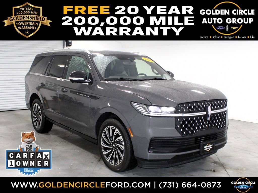 Used 2025 Lincoln Navigator Black Label AWD/4WD image 1