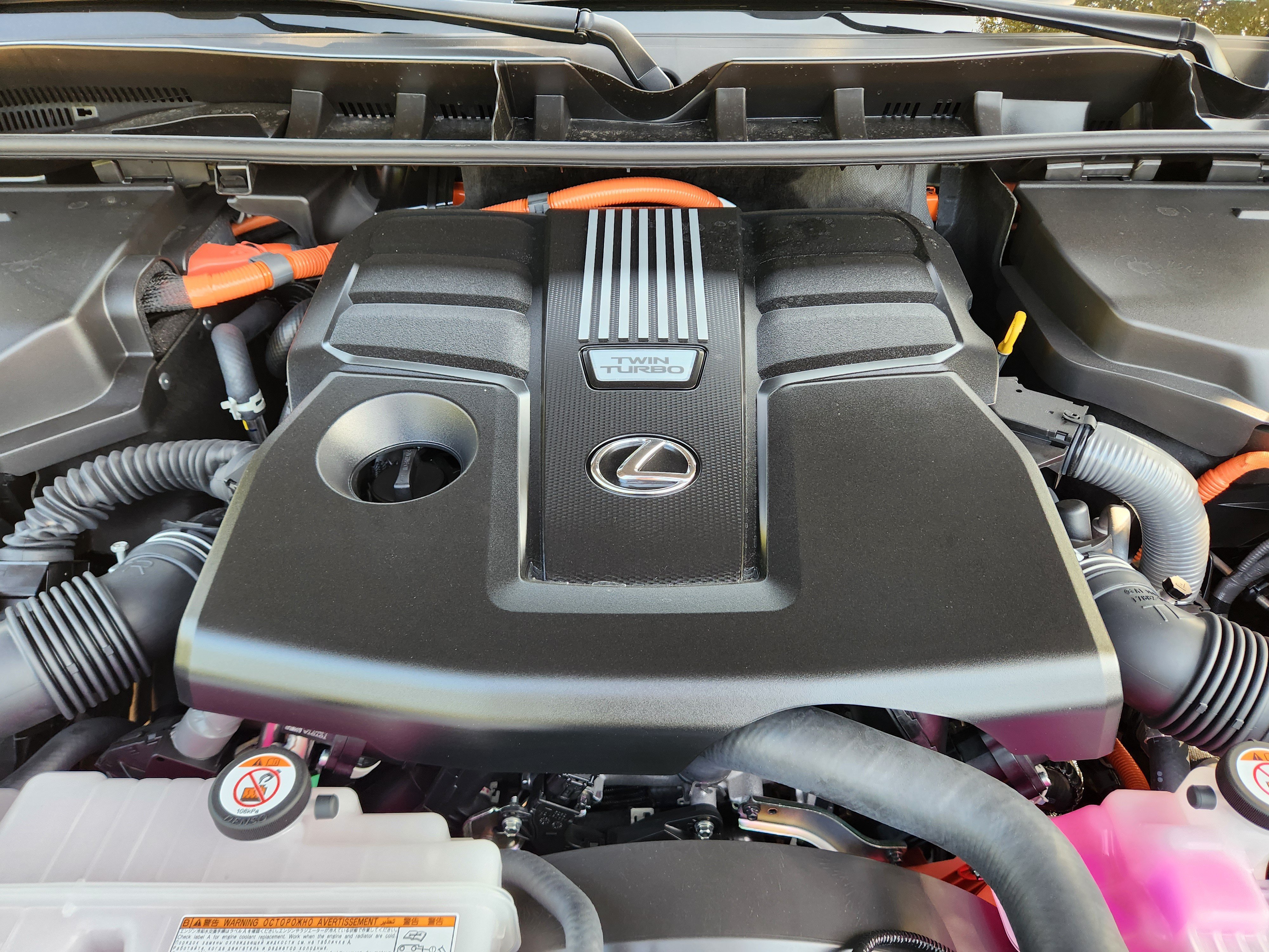 New 2026 Lexus LX 700h Luxury AWD/4WD image 24
