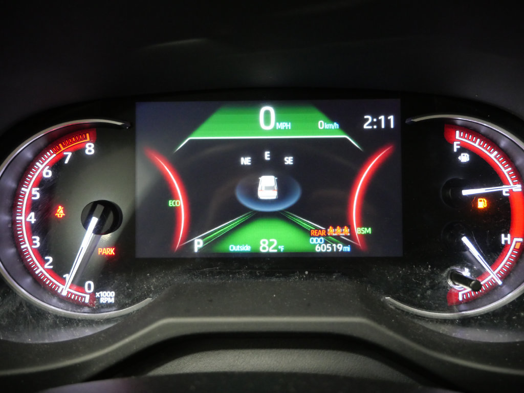 Used 2024 Toyota RAV4 XLE FWD image 15