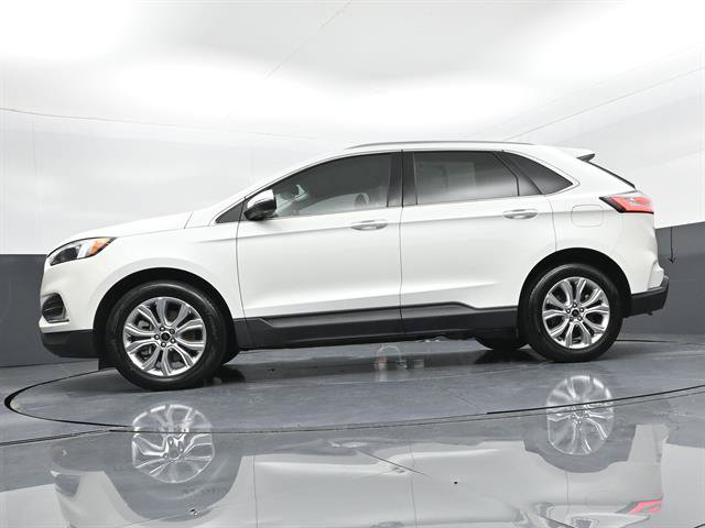 Certified 2024 Ford Edge Titanium AWD/4WD image 29