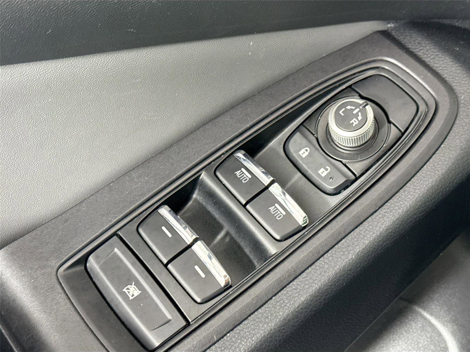 Used 2024 Subaru Ascent Onyx Edition image 28