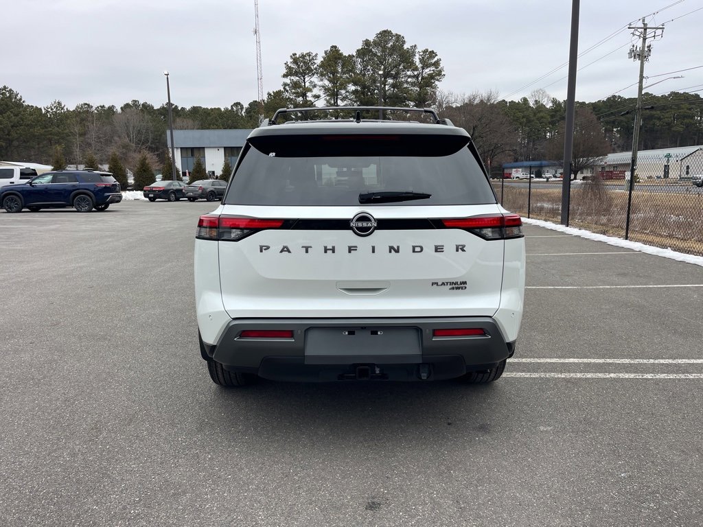 New 2026 Nissan Pathfinder Platinum image 5