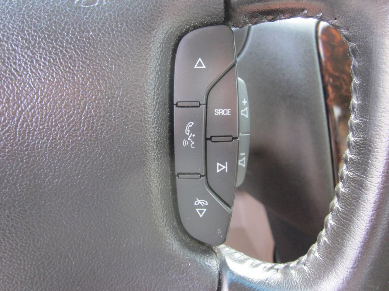 Used 2012 Chevrolet Impala LT FWD image 24