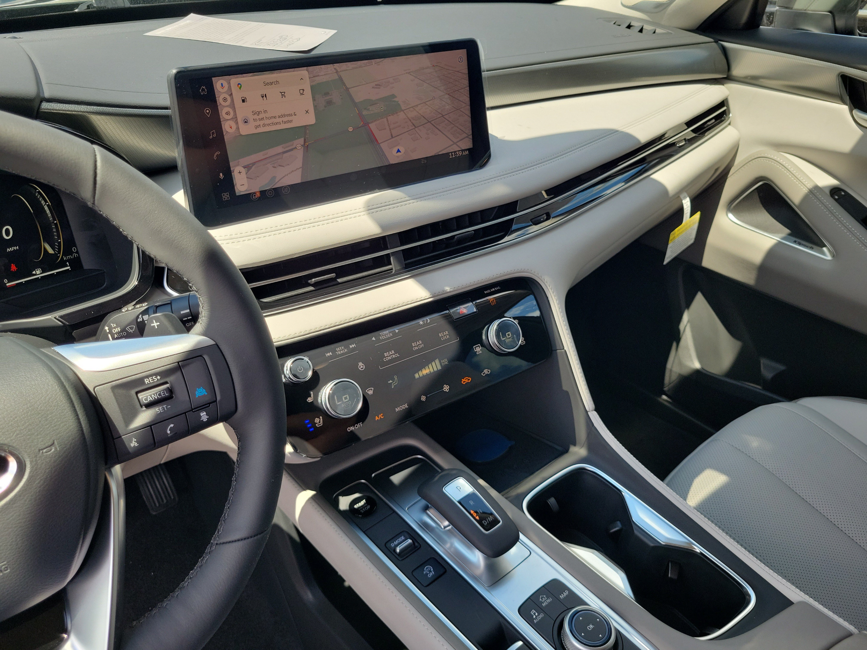 New 2027 INFINITI QX60 Luxe w/ Cargo Package FWD image 18