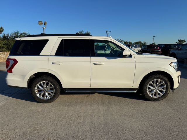 Certified 2021 Ford Expedition XLT AWD/4WD image 2
