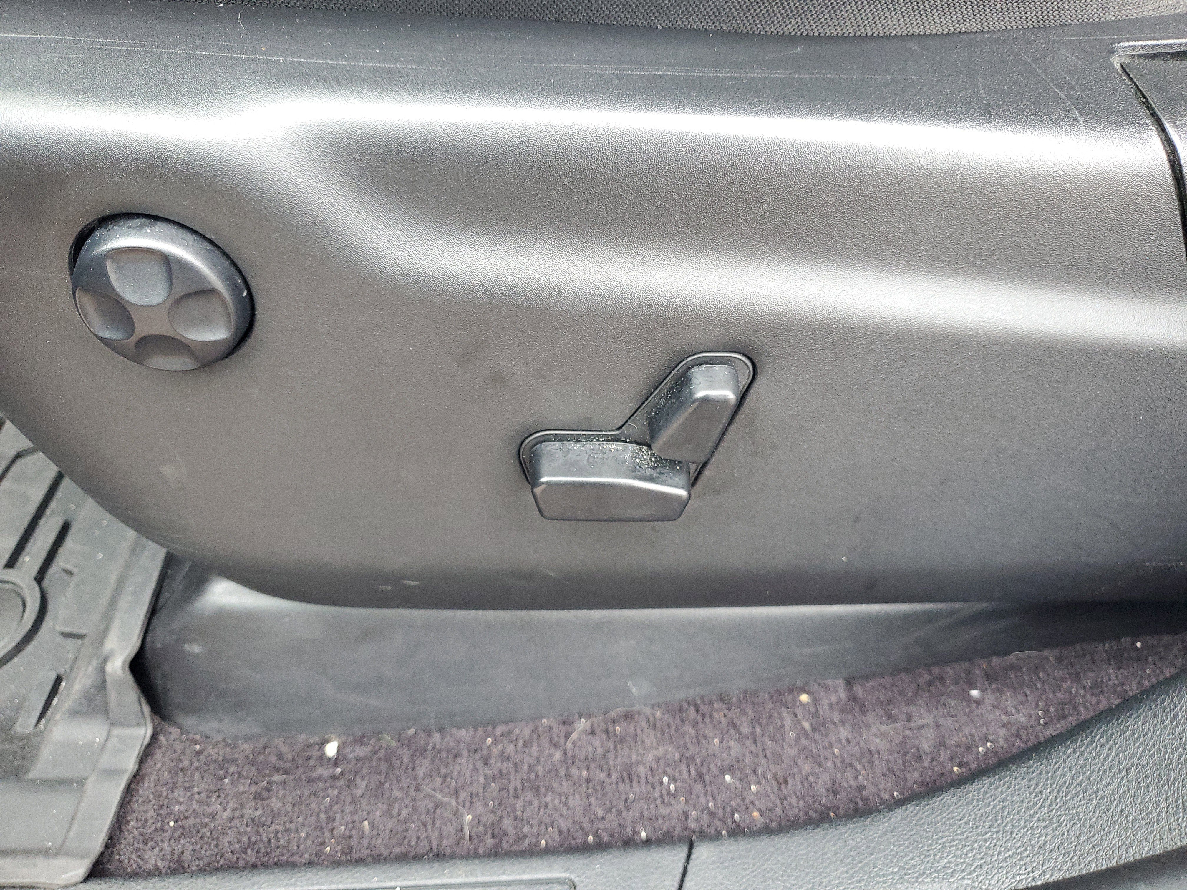 Used 2018 Jeep Grand Cherokee Laredo image 8