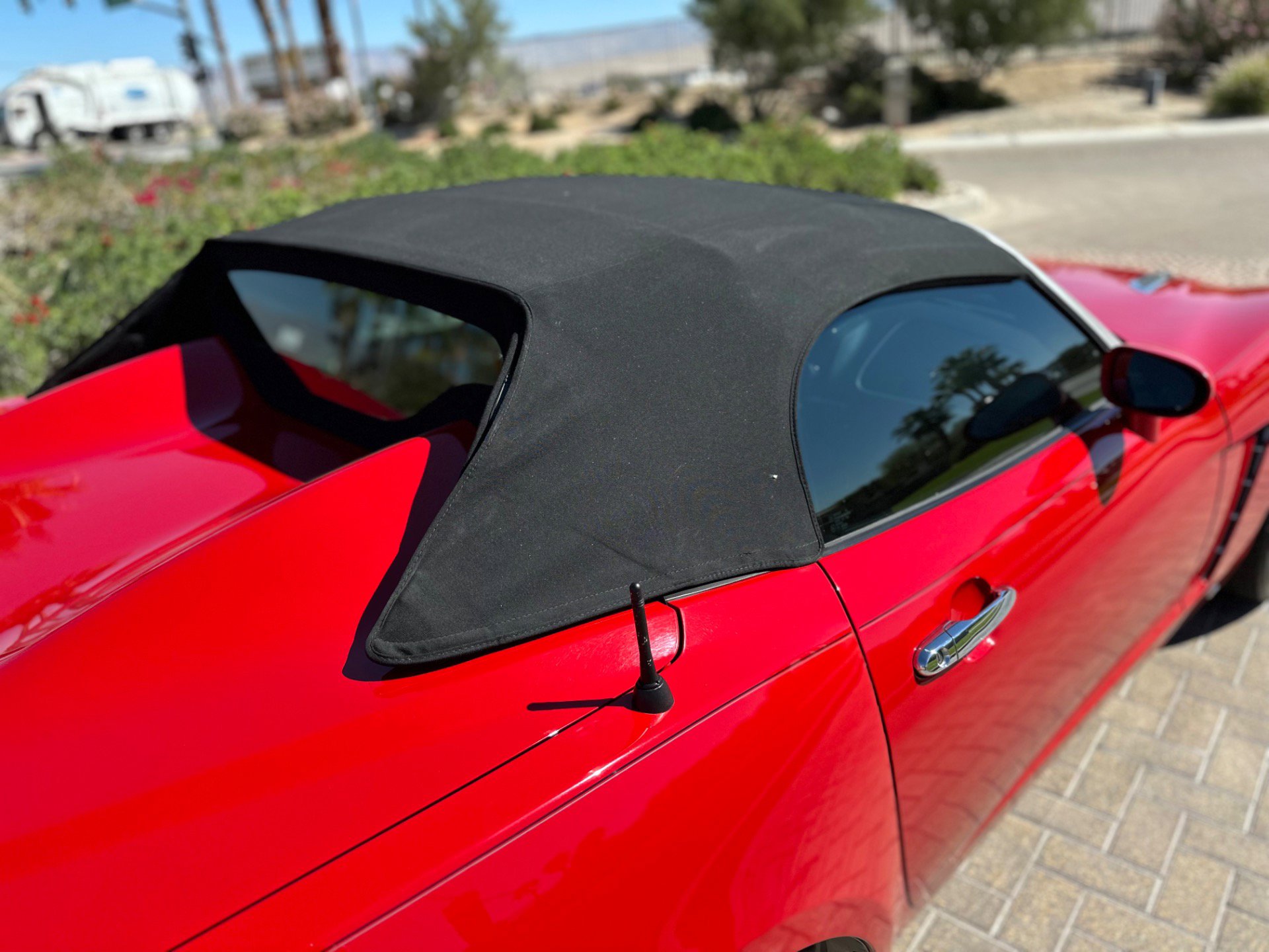 Used 2008 Saturn Sky Red Line RWD image 19