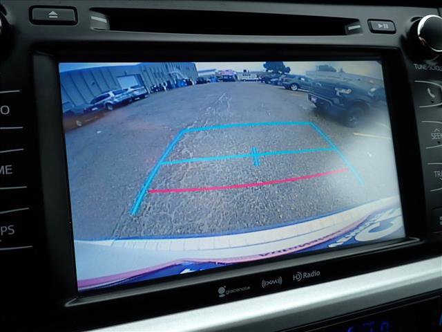 Used 2016 Toyota Highlander XLE image 24