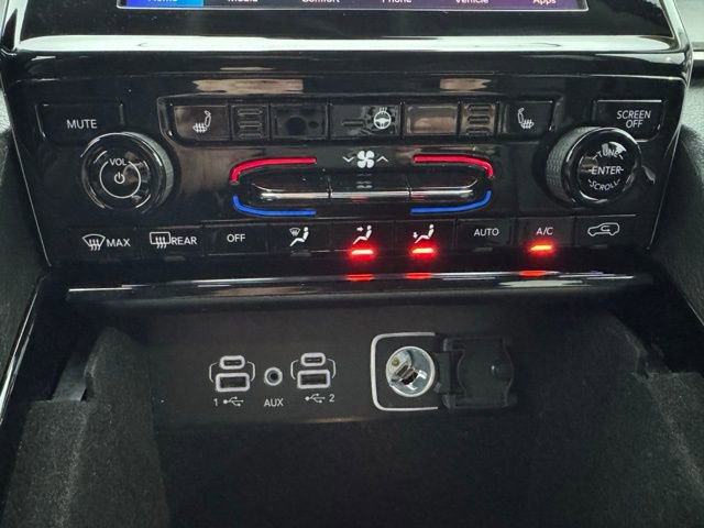Used 2022 Jeep Grand Cherokee L Limited image 27
