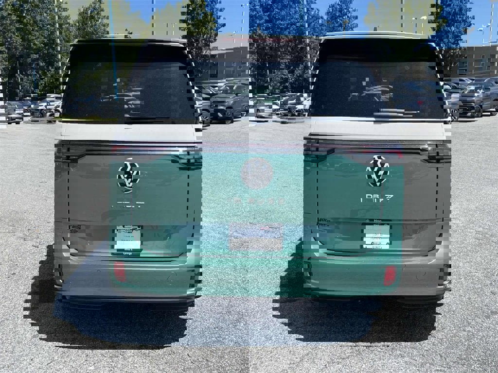 New 2025 Volkswagen ID. Buzz Pro S Plus image 4