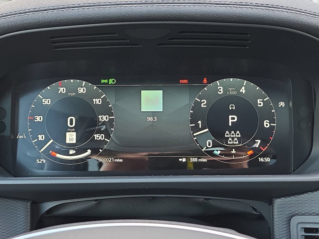 New 2026 Land Rover Discovery Limited Edition AWD/4WD image 19