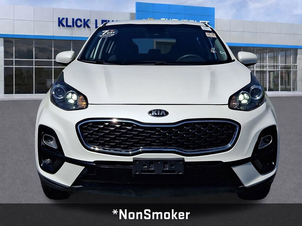 Used 2022 Kia Sportage LX image 2