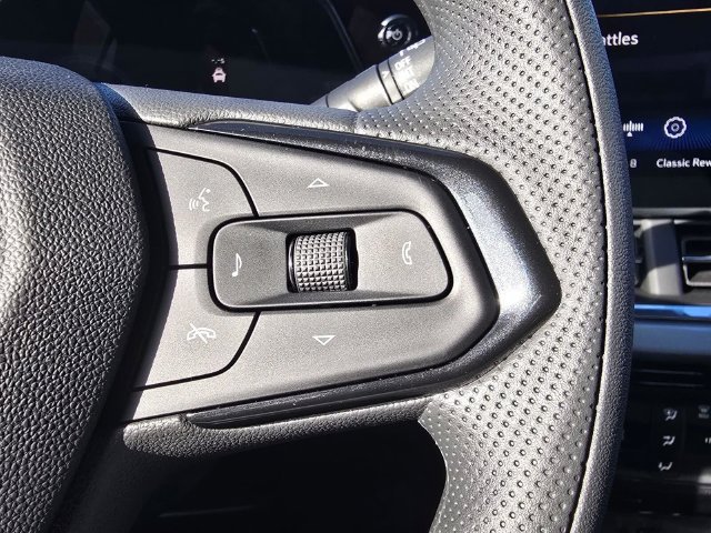 New 2026 Chevrolet Trax LT FWD image 30