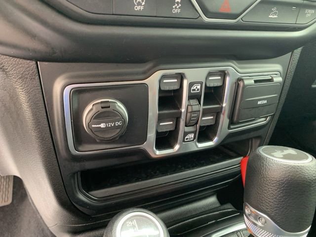 Used 2021 Jeep Wrangler Unlimited Sport S image 32