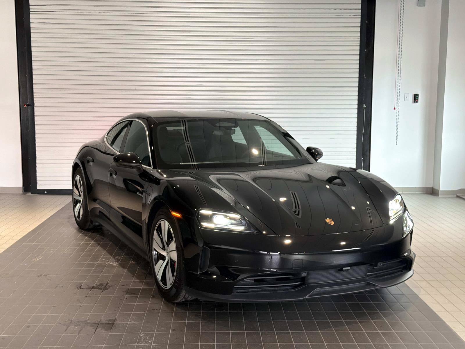 New 2026 Porsche Taycan 4S AWD/4WD image 7