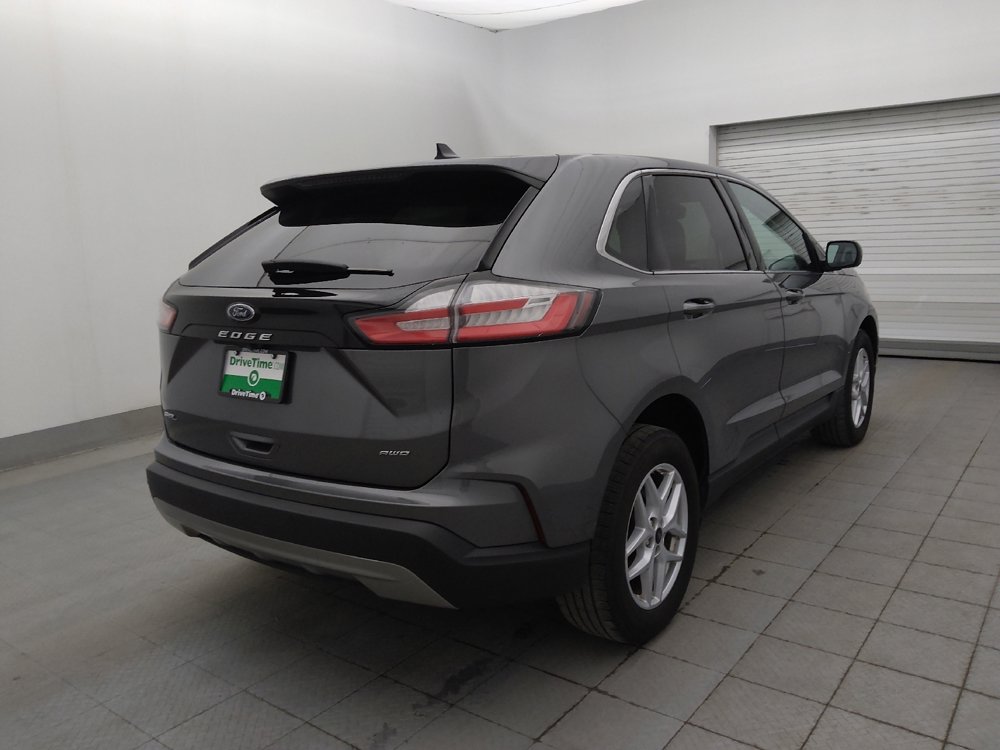 Used 2024 Ford Edge SEL image 9
