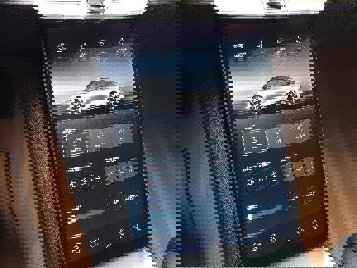 Used 2023 Lucid Air Touring image 32