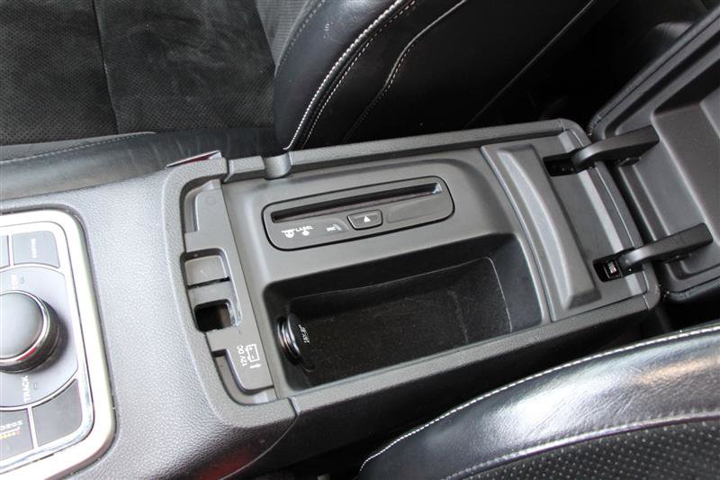 Used 2017 Jeep Grand Cherokee SRT image 37