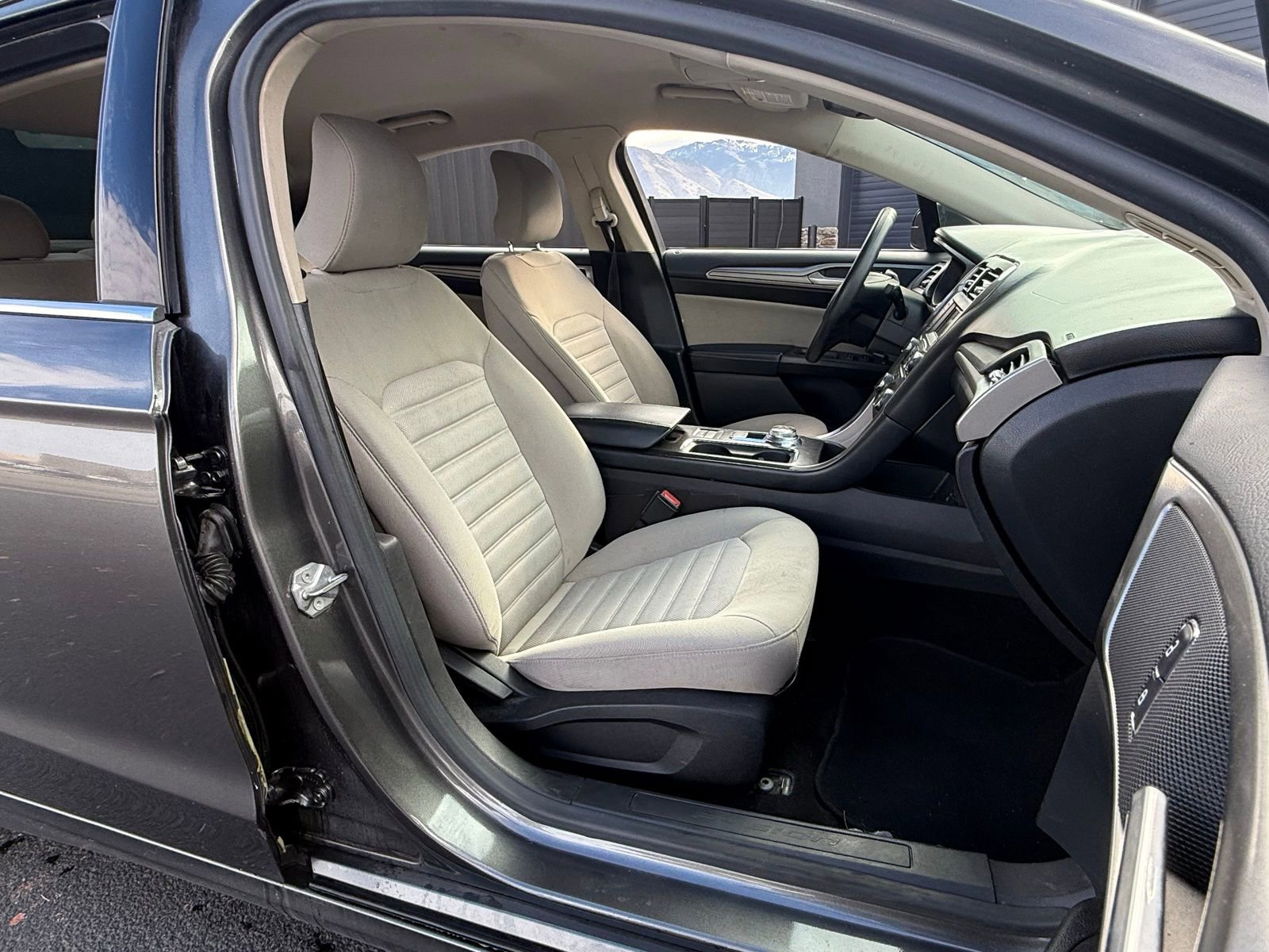 Used 2017 Ford Fusion S image 11