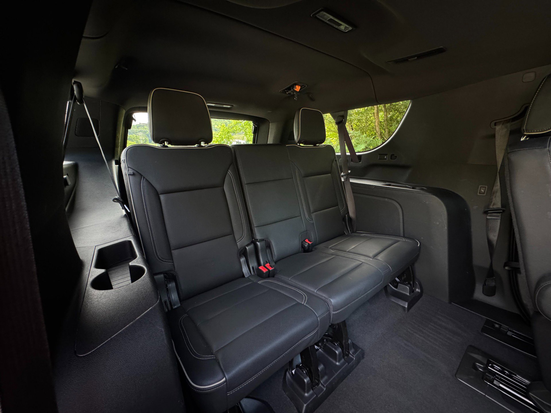 Used 2022 GMC Yukon XL SLT w/ SLT Premium Package AWD/4WD image 54