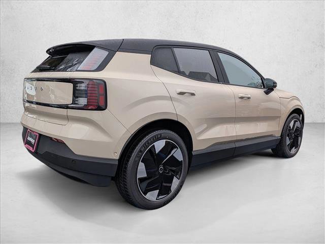 New 2026 Volvo EX30 Ultra image 2