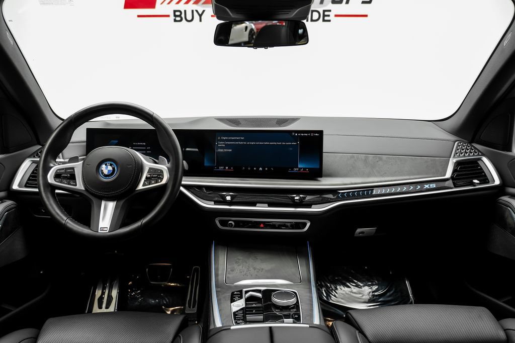 Used 2024 BMW X5 xDrive50e w/ M Sport Package AWD/4WD image 15