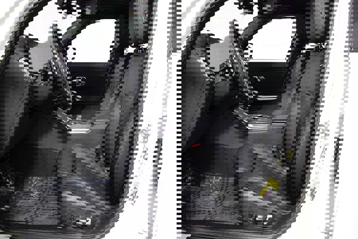 Used 2023 BMW 330e w/ M Sport Package image 8