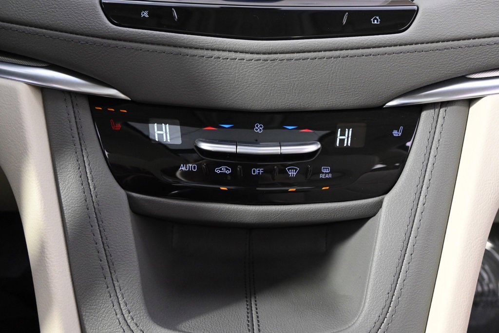 New 2025 Cadillac XT5 Premium Luxury w/ LPO, Floor Liner Package image 31