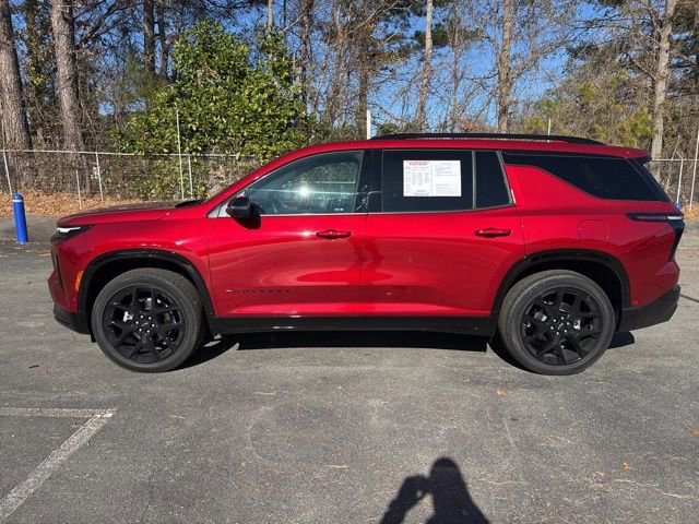 Used 2024 Chevrolet Traverse RS w/ LPO, Floor Liner Package image 2