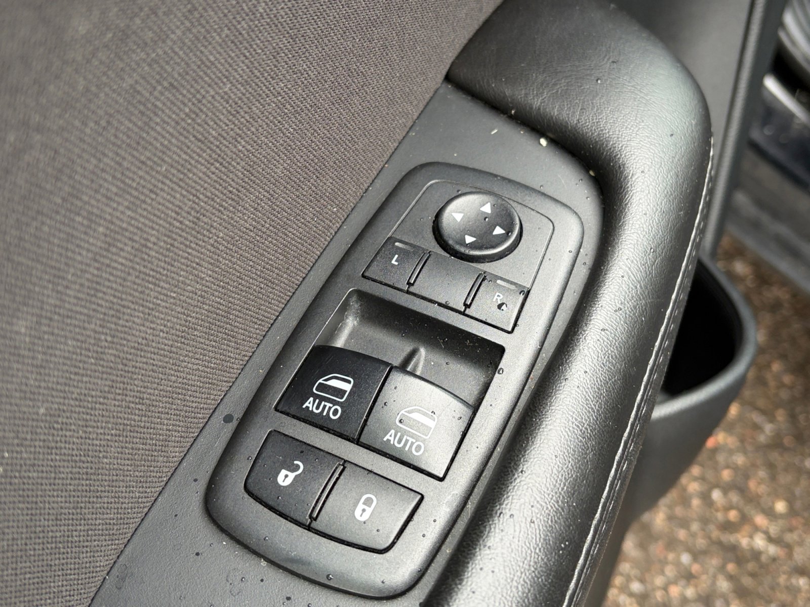 Used 2018 Dodge Challenger R/T RWD image 16