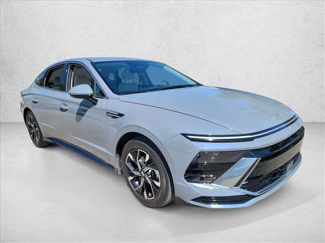 Used 2025 Hyundai Sonata SEL image 3