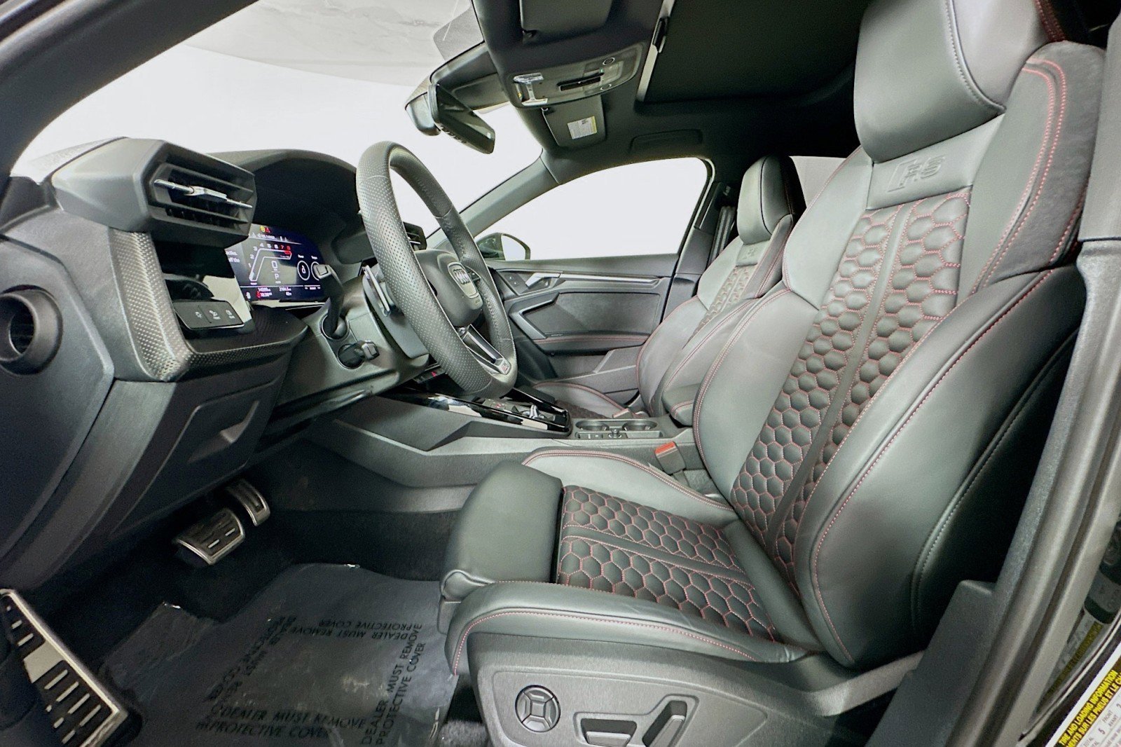 Used 2024 Audi RS 3 image 18