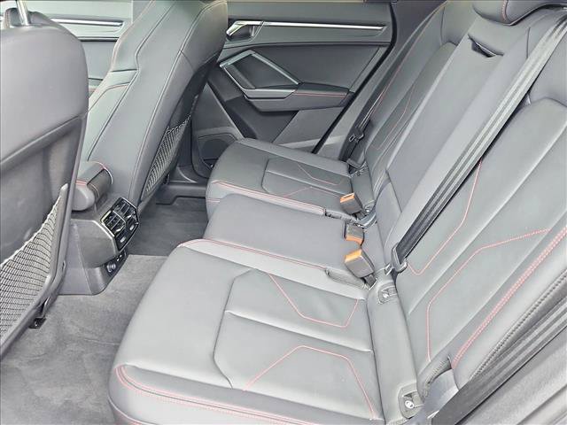 Used 2025 Audi Q3 2.0T Premium Plus AWD/4WD image 21