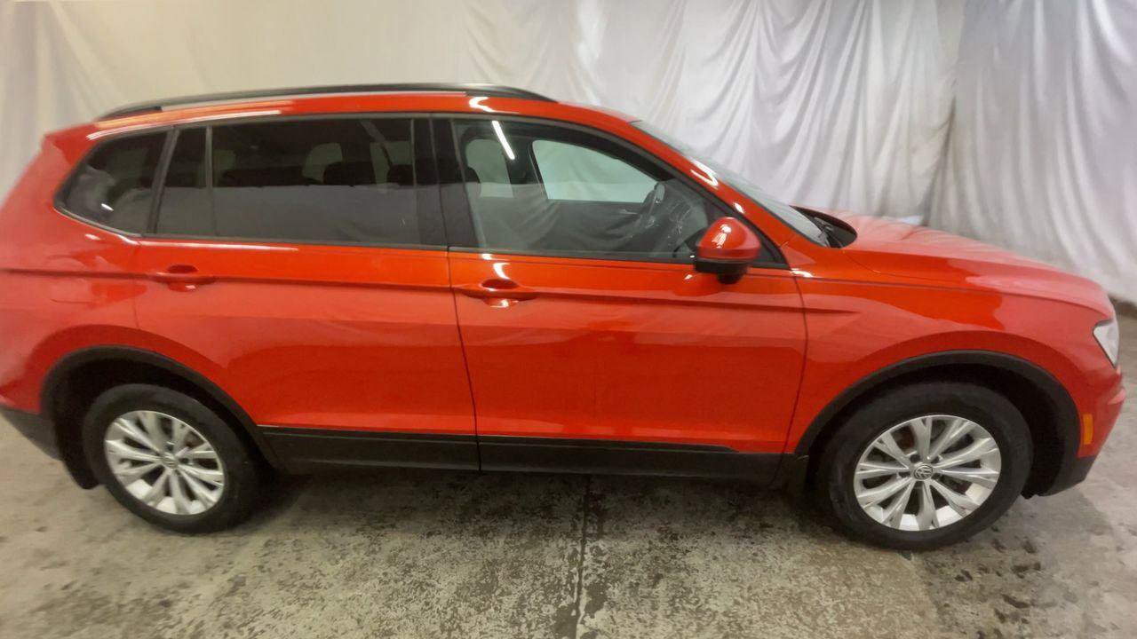 Used 2019 Volkswagen Tiguan S w/ 3rd Row Seat Package image 9