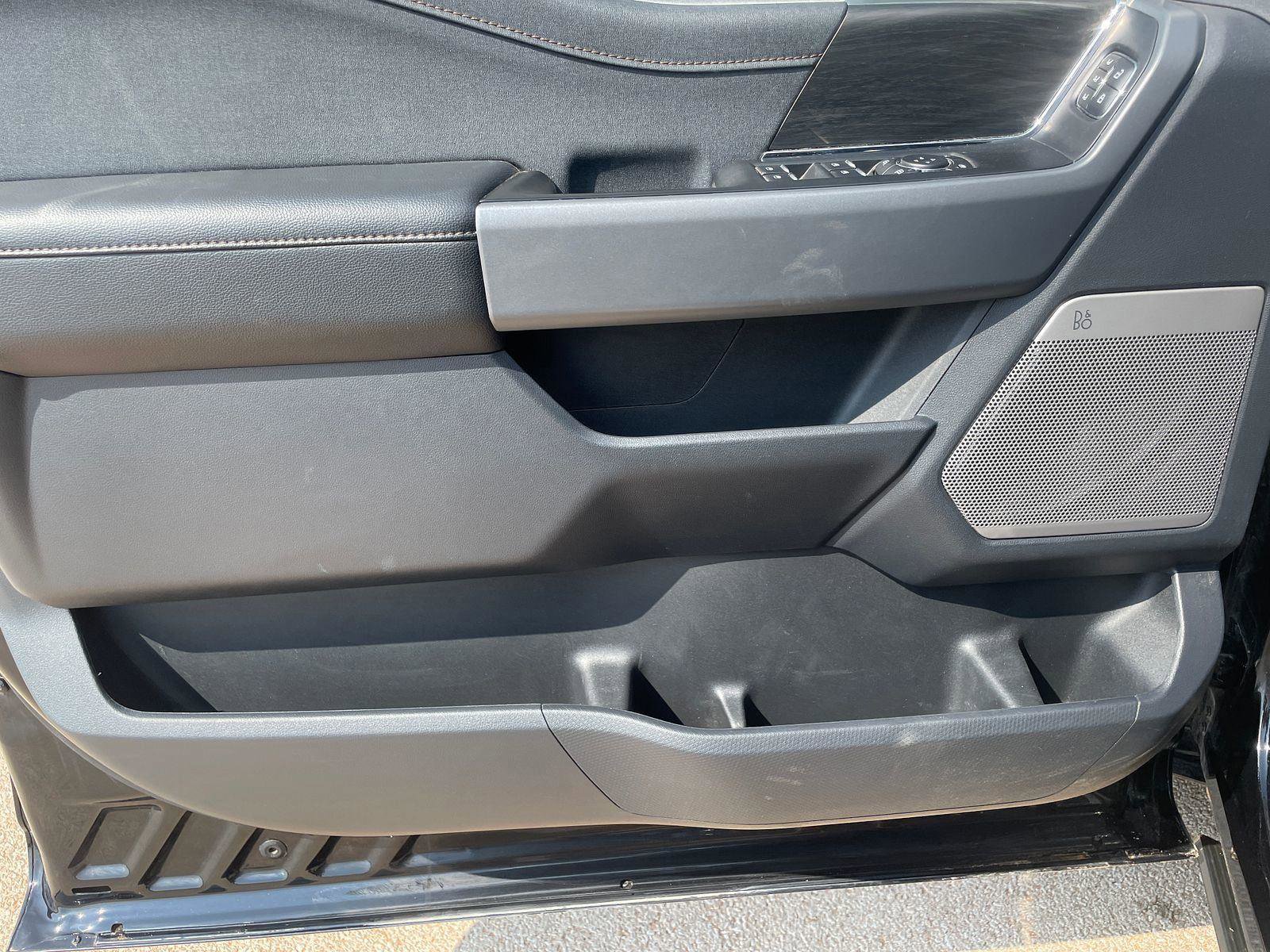 Used 2024 Ford F150 Lariat AWD/4WD image 10