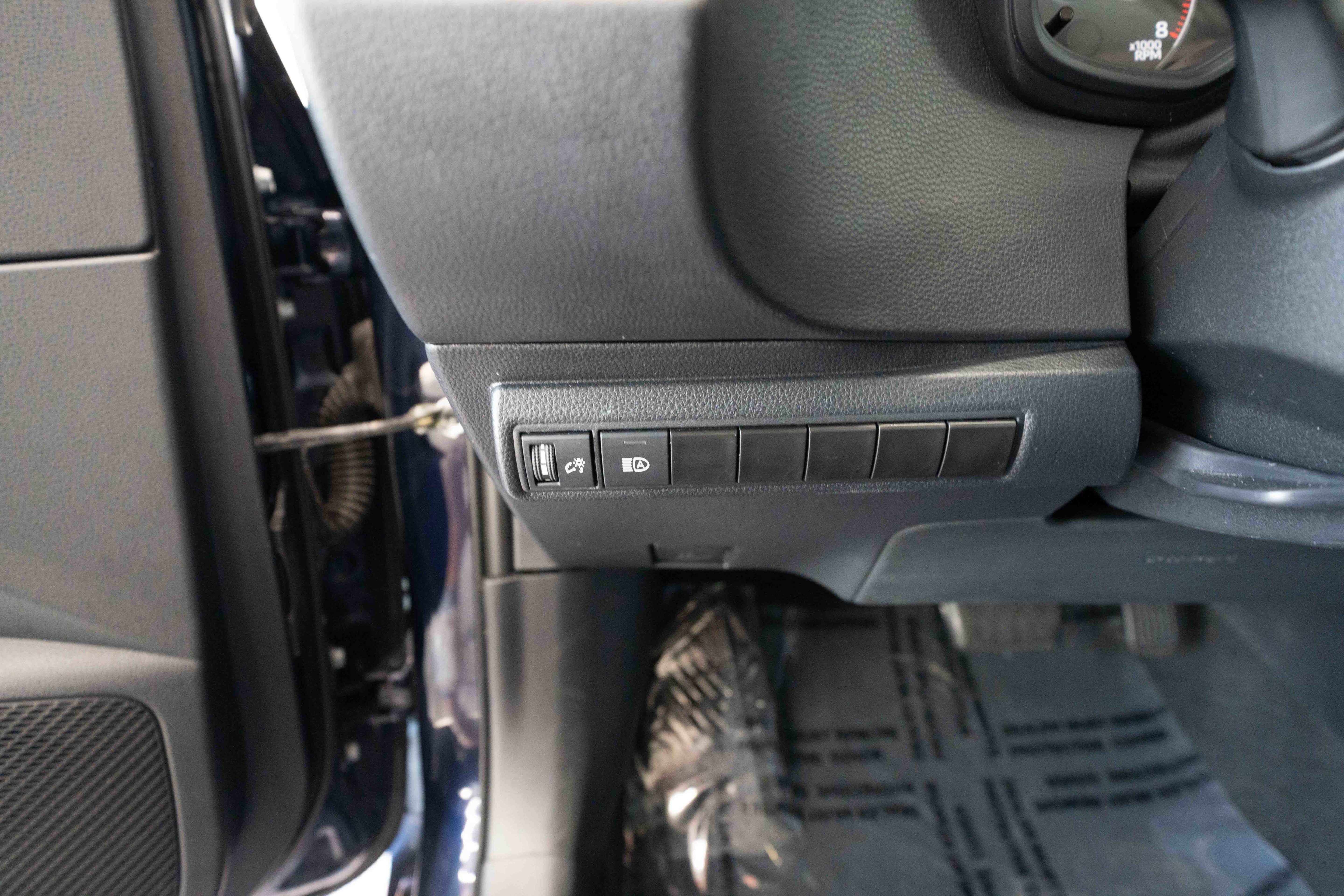 Used 2024 Toyota Corolla LE image 11