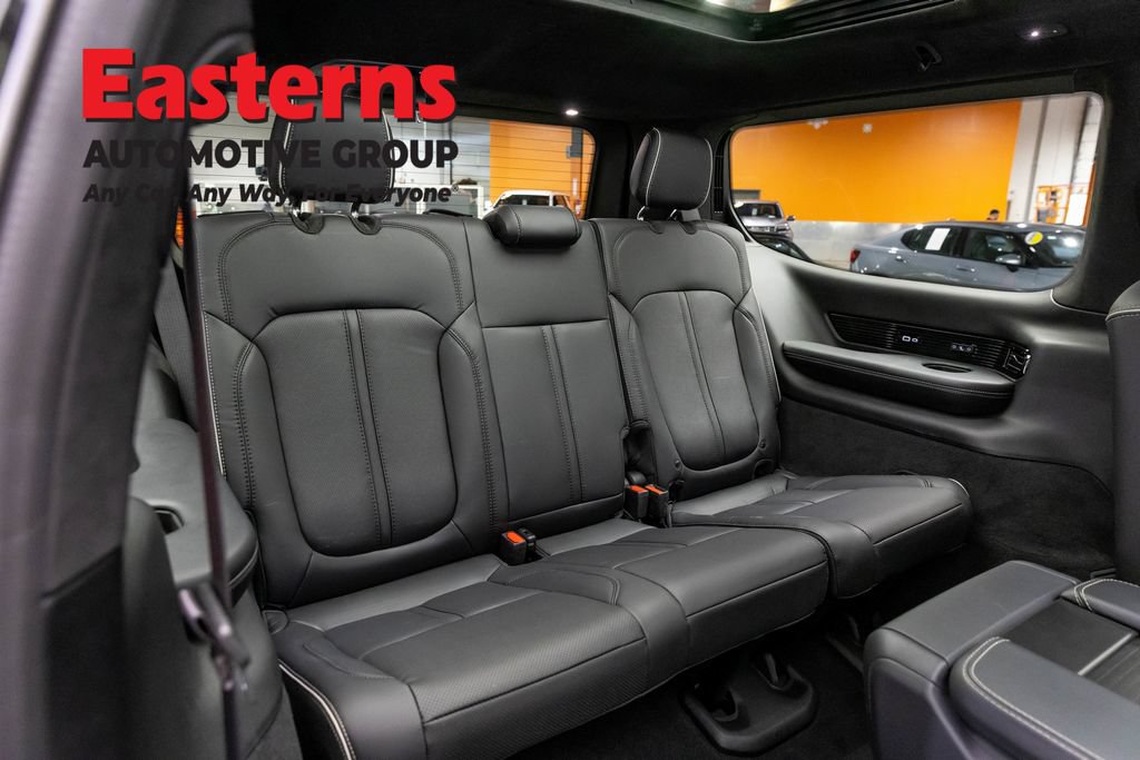 Used 2024 Jeep Grand Wagoneer Series II w/ Quick Order Packagew 28T AWD/4WD image 29