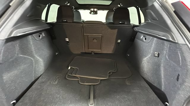Used 2023 Volvo XC40 Recharge Plus AWD/4WD image 28