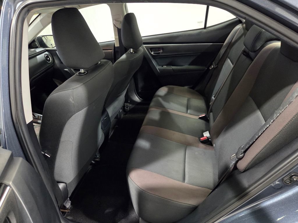 Used 2017 Toyota Corolla LE image 9