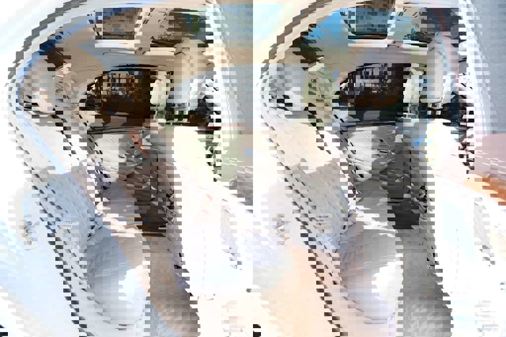 Used 2015 Mercedes-Benz S 550 Sedan image 27